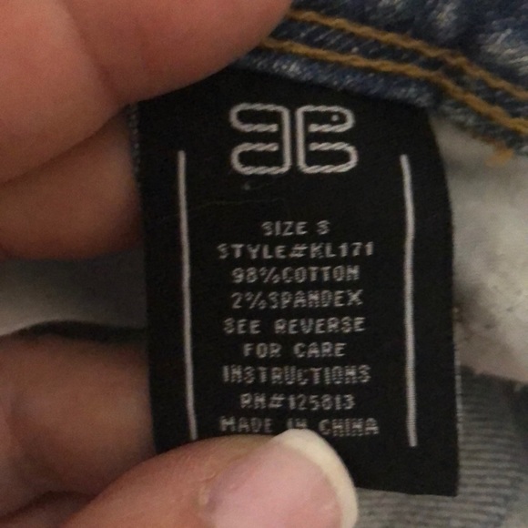 Jean shorts by Klique B - Picture 5 of 6